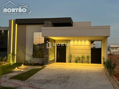 Casa, 1 quarto, 180 m² - Foto 1