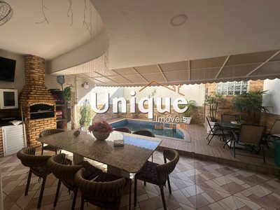 Casa, 4 quartos, 225 m² - Foto 3