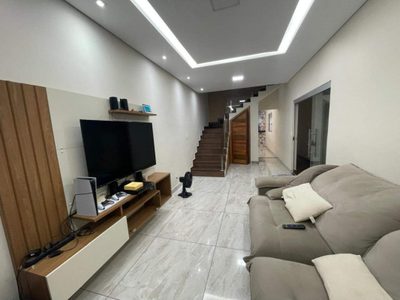 Casa, 4 quartos, 246 m² - Foto 2