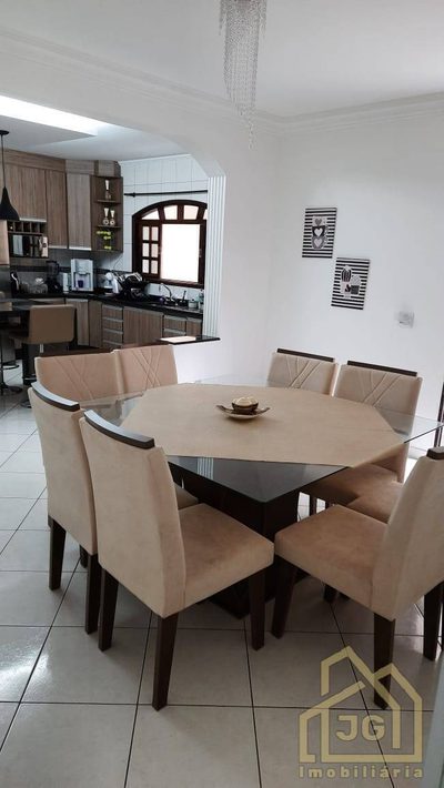 Sobrado, 3 quartos, 309 m² - Foto 4
