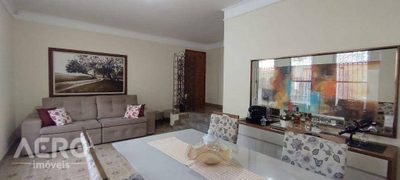 Casa, 3 quartos, 206 m² - Foto 3