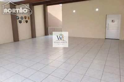 Casa, 5 quartos, 288 m² - Foto 4