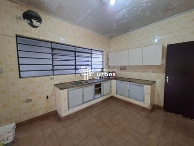 Casa, 3 quartos, 192 m² - Foto 4