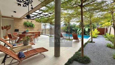 Sobrado, 4 quartos, 440 m² - Foto 1
