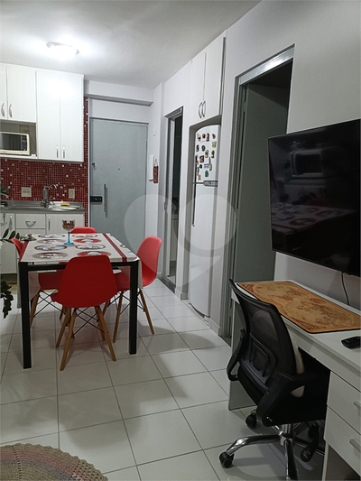 Apartamento, 1 quarto, 32 m² - Foto 3