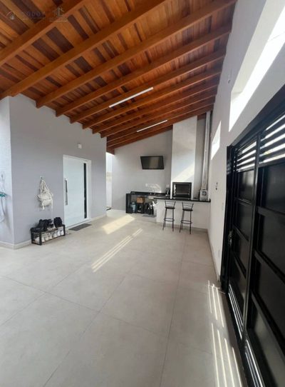 Casa, 2 quartos, 93 m² - Foto 1