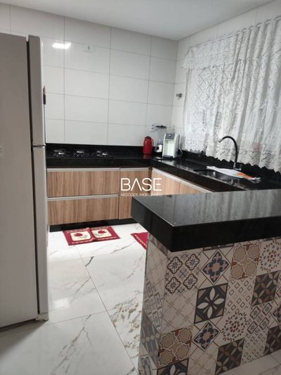 Casa, 3 quartos - Foto 1
