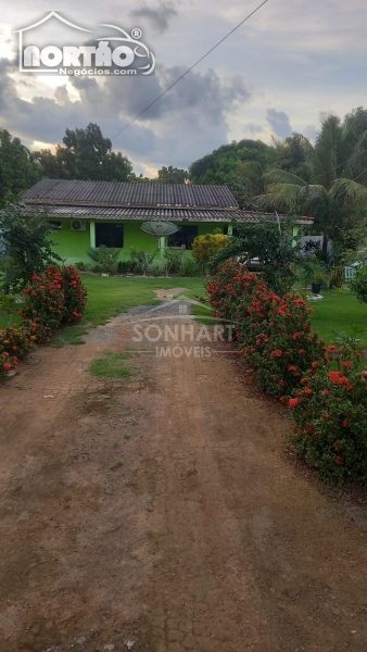 Casa, 3 quartos, 180 m² - Foto 1