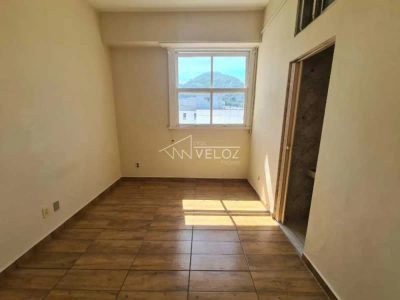 Apartamento, 1 quarto, 37 m² - Foto 2
