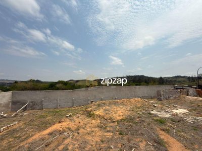 Loteamento e Condomínio, 645 m² - Foto 1