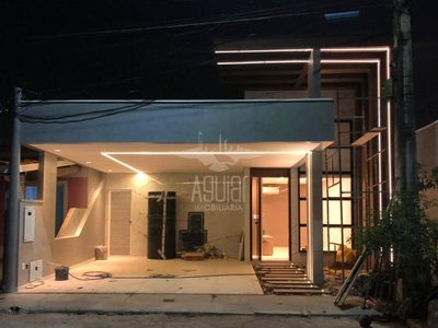 Casa, 3 quartos - Foto 1