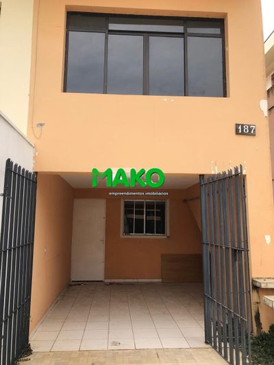 Sobrado, 3 quartos, 220 m² - Foto 1