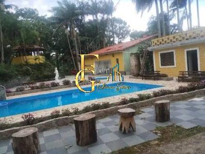 Chácara, 4 quartos, 3500 m² - Foto 1