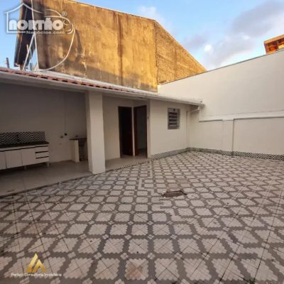 Casa, 4 quartos, 250 m² - Foto 2