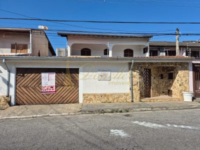 Casa, 5 quartos, 300 m² - Foto 1