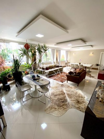 Apartamento, 2 quartos, 200 m² - Foto 1