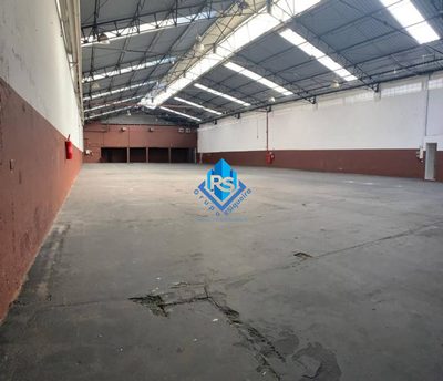 Depósito-Galpão, 1500 m² - Foto 1