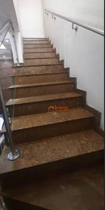Sobrado, 3 quartos, 250 m² - Foto 3