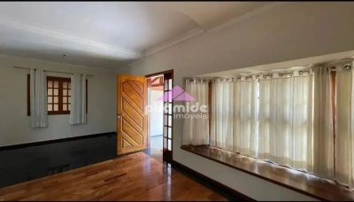 Casa, 3 quartos, 251 m² - Foto 4