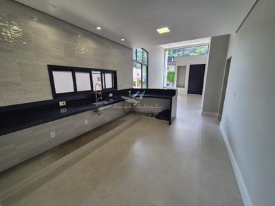 Casa, 3 quartos, 192 m² - Foto 1