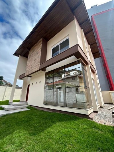 Casa, 2 quartos, 128 m² - Foto 1