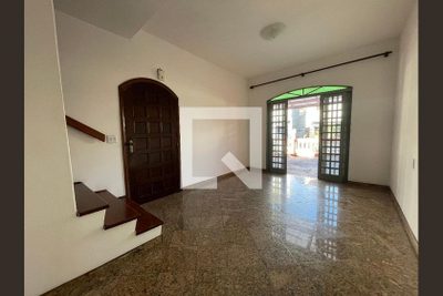Casa, 3 quartos, 150 m² - Foto 1