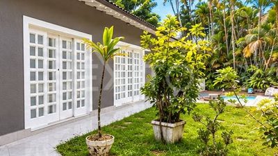 Casa, 4 quartos, 196 m² - Foto 1