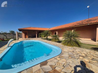 Chácara, 3 quartos, 1400 m² - Foto 3