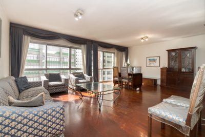 Apartamento, 3 quartos, 224 m² - Foto 1