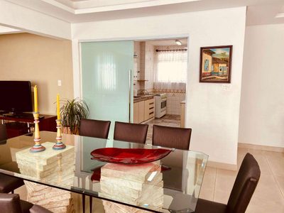 Apartamento, 3 quartos, 150 m² - Foto 1