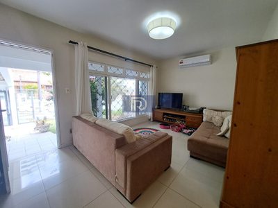 Casa, 3 quartos, 152 m² - Foto 1