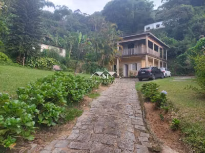 Casa, 4 quartos, 160 m² - Foto 1