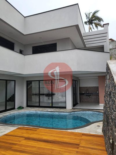 Casa, 3 quartos, 355 m² - Foto 4