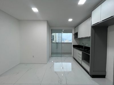 Apartamento, 3 quartos, 70 m² - Foto 2