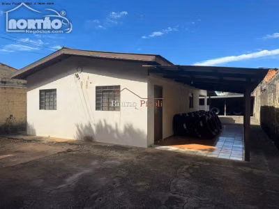 Casa, 3 quartos, 140 m² - Foto 1