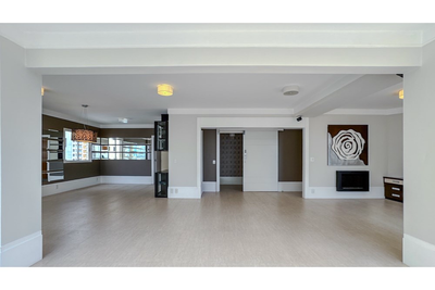 Apartamento, 3 quartos, 198 m² - Foto 1