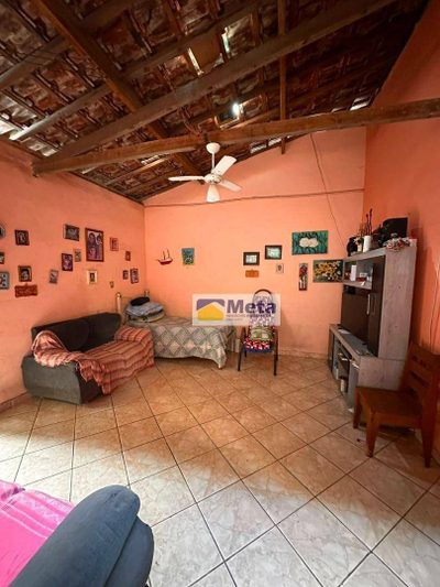 Casa, 4 quartos, 93 m² - Foto 1