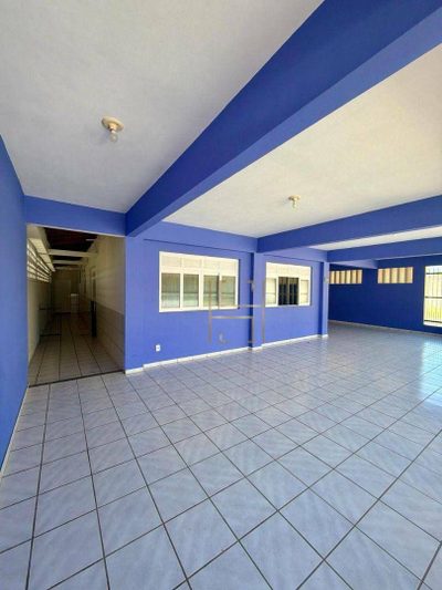 Casa, 4 quartos, 350 m² - Foto 1