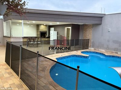 Casa, 4 quartos, 236 m² - Foto 1