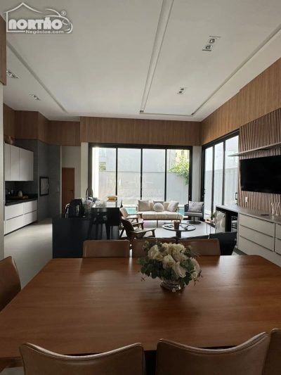 Casa, 4 quartos, 227 m² - Foto 5