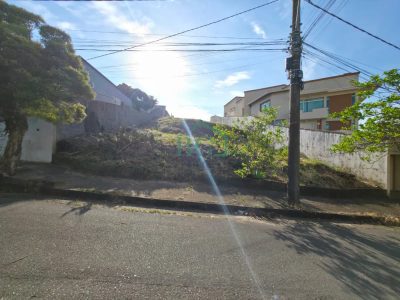 Terreno, 704 m² - Foto 1
