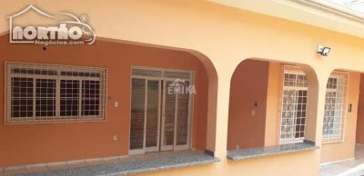 Casa, 3 quartos, 441 m² - Foto 2