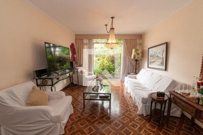 Casa, 3 quartos, 259 m² - Foto 2