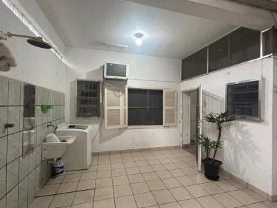Casa, 3 quartos, 121 m² - Foto 2