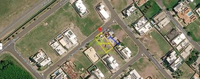 Loteamento e Condomínio, 420 m² - Foto 1