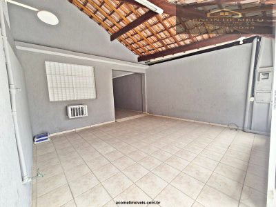 Casa, 3 quartos, 72 m² - Foto 1