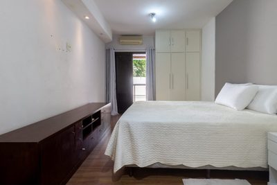 Apartamento, 4 quartos, 215 m² - Foto 3