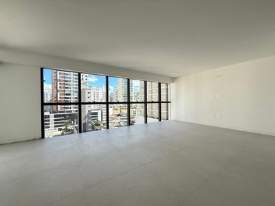 Apartamento, 3 quartos, 140 m² - Foto 4