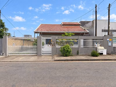 Casa, 5 quartos, 190 m² - Foto 1