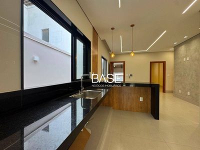 Casa, 3 quartos, 220 m² - Foto 4